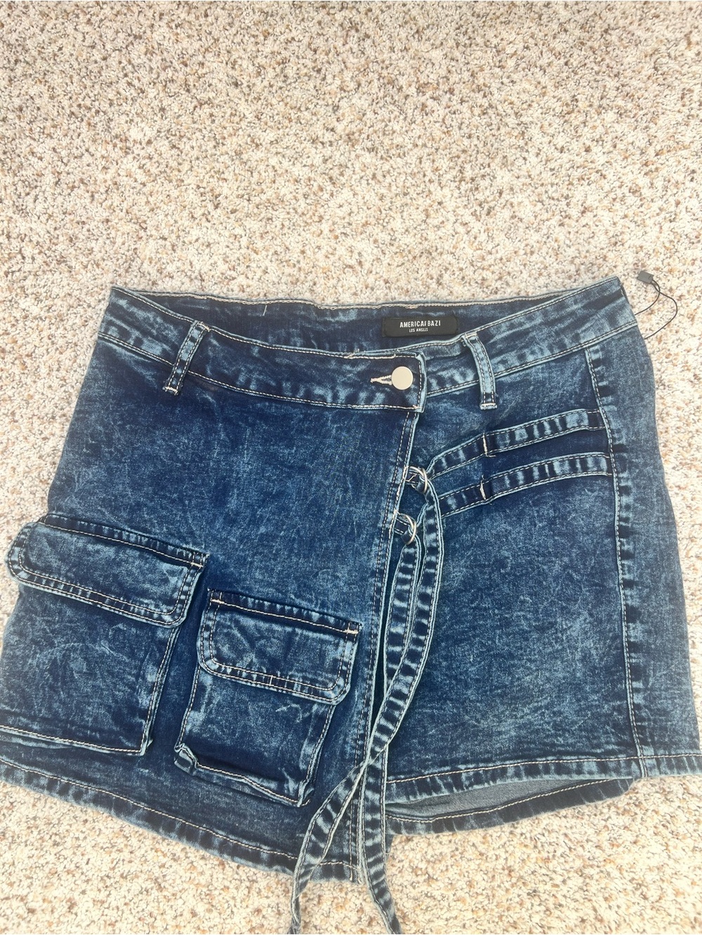 American Bazi Acid Wash Denim Cargo Mini Shorts in Dark Blue